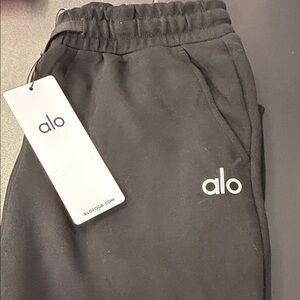 ALO Yoga Charcoal Sweatpants